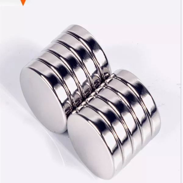 同性磁铁，塑磁，磁胶，胶磁，铁粉胶，磁性书签，磁性拼图，磁性留言板，磁性电话薄，磁性换衫公仔，EVA冰箱贴，PVC冰箱贴，滴胶冰箱贴，四色印刷冰箱贴，橡胶磁条